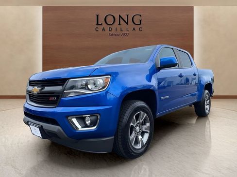 Used 2019 Chevrolet Colorado Z71 AWD/4WD image 1