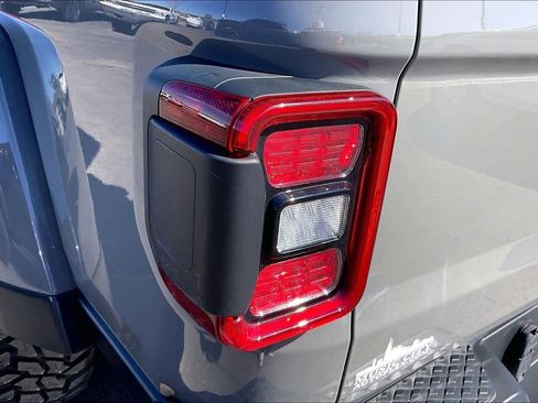 Used 2022 Jeep Gladiator Mojave w/ LED Lighting Group image 25