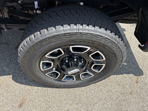 New 2026 Ford F350 Platinum AWD/4WD image 10