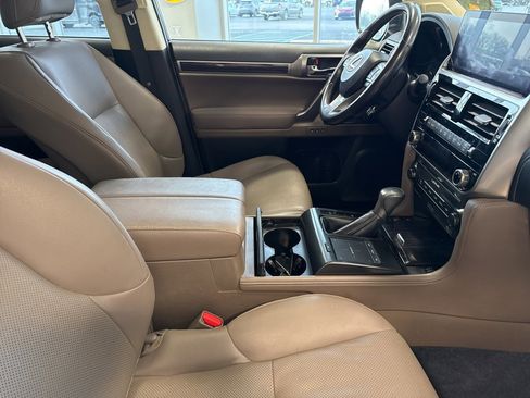 Used 2022 Lexus GX 460 Premium image 23