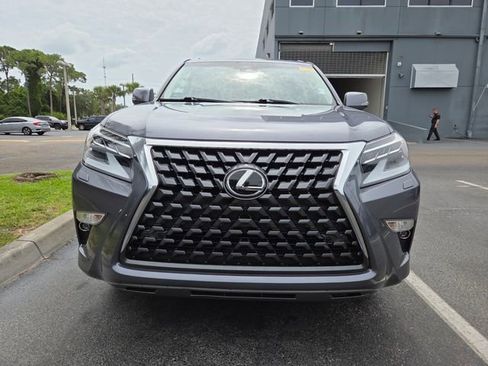 Used 2020 Lexus GX 460 Premium w/ Premium Package AWD/4WD image 2
