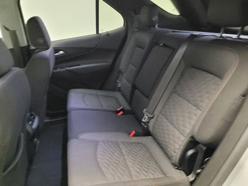 Used 2018 Chevrolet Equinox LT AWD/4WD image 18