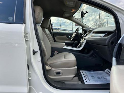 Used 2013 Ford Edge SEL image 18