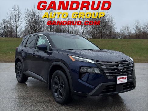 New 2026 Nissan Rogue SV AWD/4WD image 1