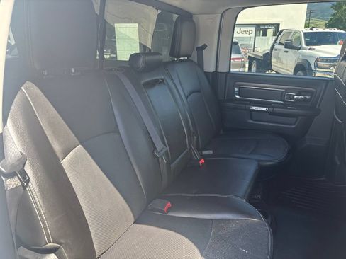 Used 2016 RAM 1500 Laramie AWD/4WD image 21