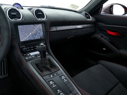 Used 2023 Porsche 718 Cayman GT4 RS image 34