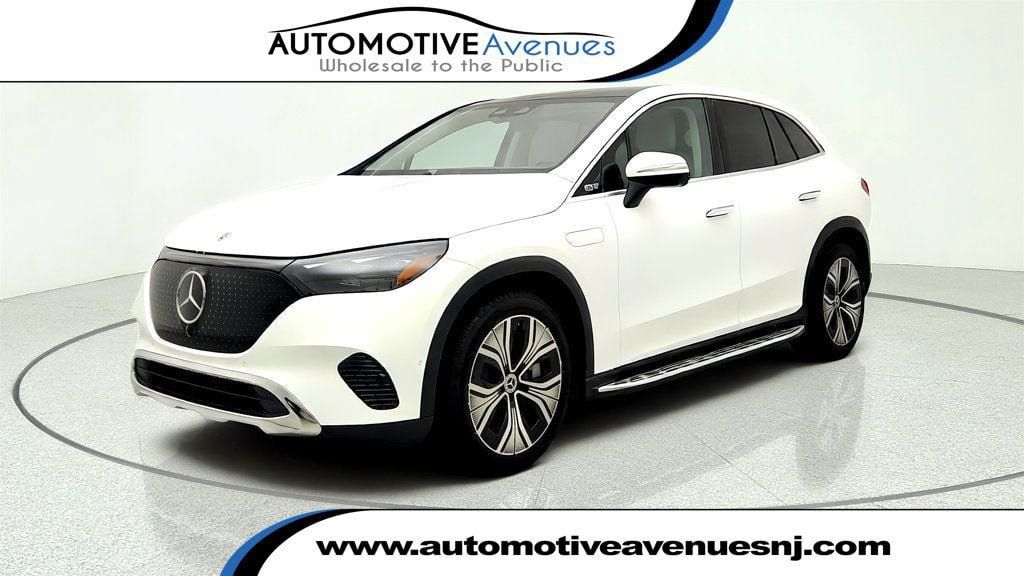 Used 2025 Mercedes-Benz EQE 350+ SUV image 1