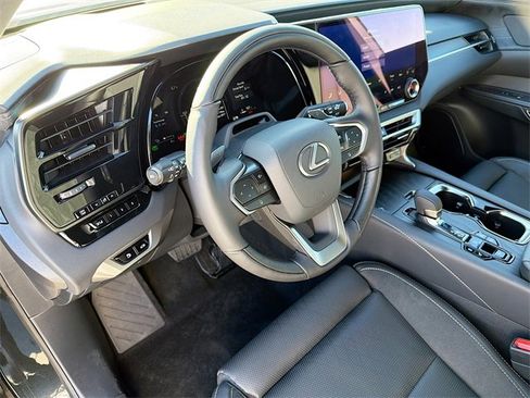 New 2026 Lexus RX 450h AWD image 28