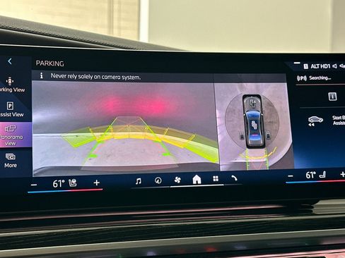 Certified 2023 BMW 740i RWD image 20