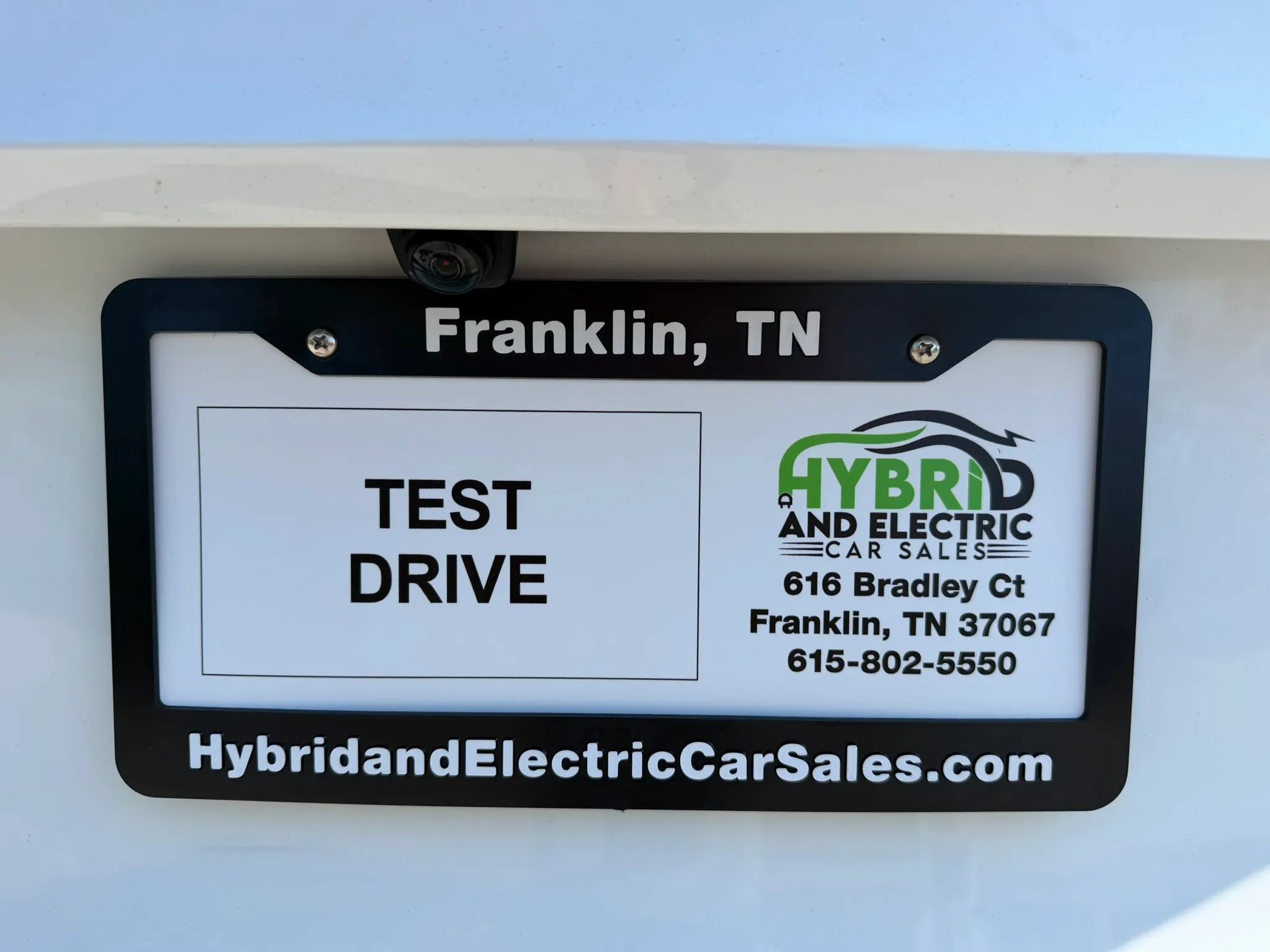 Used 2023 Tesla Model Y Long Range AWD/4WD image 3