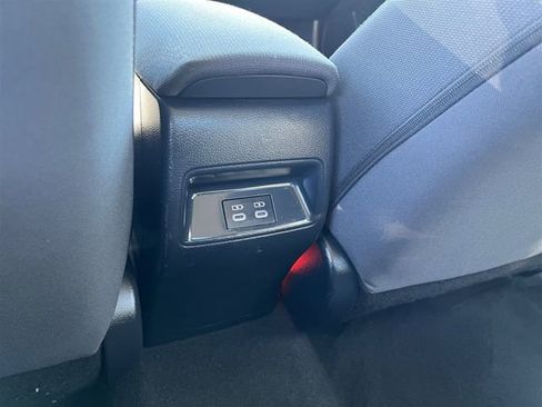 Certified 2023 Toyota Corolla LE image 21