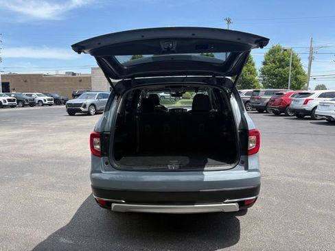 Used 2022 Honda Pilot Touring image 6