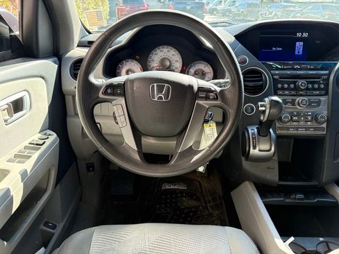 Used 2015 Honda Pilot LX image 7