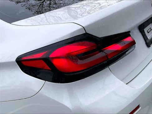 Certified 2023 BMW 540i w/ Convenience Package image 30