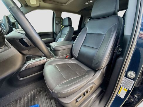 Used 2023 Chevrolet Silverado 3500 LTZ w/ LTZ Plus Package AWD/4WD image 16