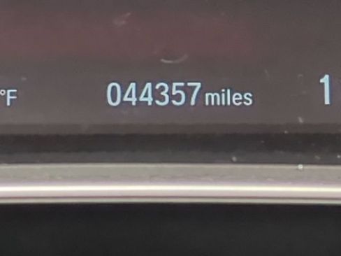 Used 2018 Honda CR-V Touring image 15