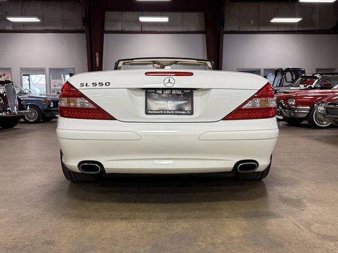 Used 2008 Mercedes-Benz SL 550 image 16