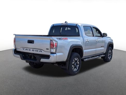 Used 2023 Toyota Tacoma TRD Off-Road w/ TRD Premium Off Road Package AWD/4WD image 3