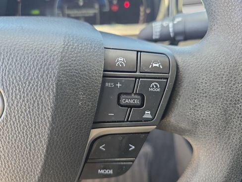 Used 2025 Toyota Camry SE FWD image 22