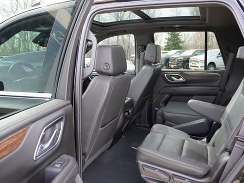 Certified 2023 Chevrolet Tahoe High Country AWD/4WD image 17