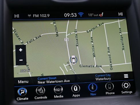 Used 2023 Chrysler 300 S image 2