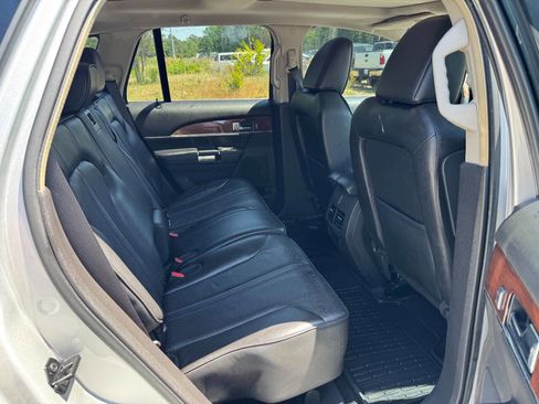 Used 2011 Lincoln MKX AWD w/ 102A Rapid Spec Order Code image 14