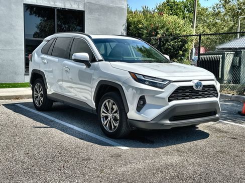 Used 2023 Toyota RAV4 XLE Premium AWD/4WD image 11