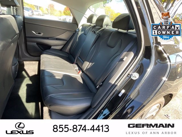 Used 2025 Hyundai Elantra Limited FWD image 13