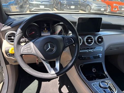 Used 2018 Mercedes-Benz GLC 300 image 5