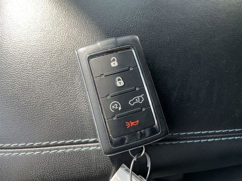 Used 2022 Jeep Grand Cherokee Trailhawk w/ Advanced Protech Group II image 29