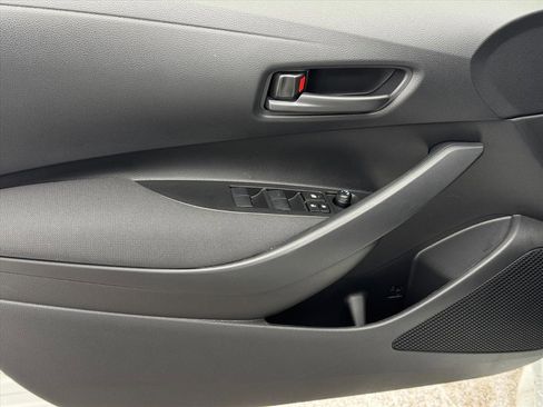 New 2026 Toyota Corolla LE image 10