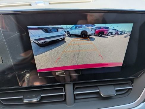 New 2026 Chevrolet Trax LS w/ LS Convenience Package FWD image 23