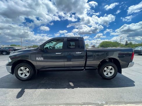 Used 2017 RAM 1500 Classic SLT AWD/4WD image 6