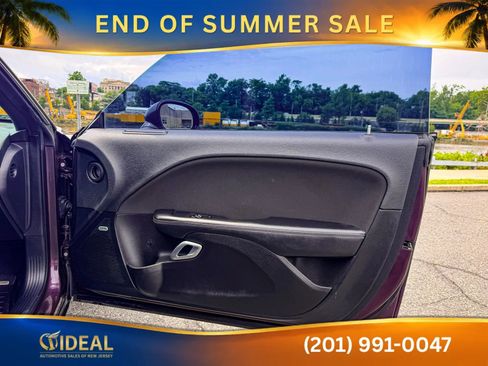 Used 2021 Dodge Challenger R/T Scat Pack w/ Dynamics Package RWD image 11