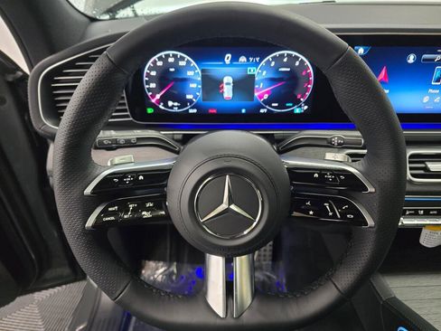 New 2026 Mercedes-Benz GLS 450 4MATIC image 14