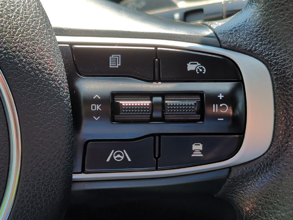Used 2026 Kia K5 LXS FWD image 13