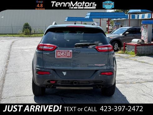Used 2014 Jeep Cherokee Trailhawk w/ Comfort/Convenience Group AWD/4WD image 6