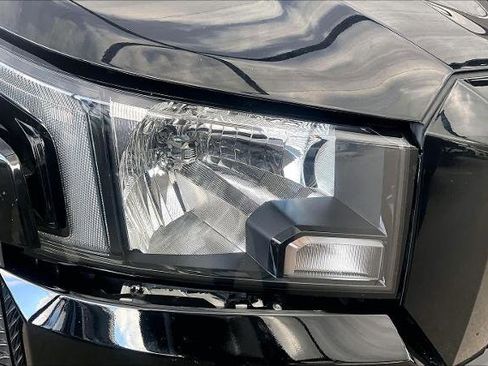 Certified 2022 Nissan Frontier SV w/ Technology Package image 26