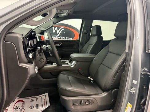 New 2026 GMC Sierra 1500 SLT w/ SLT Premium Plus Package image 9