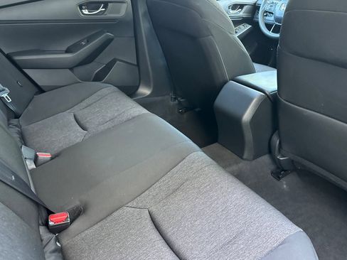 Used 2023 Honda Accord EX image 29
