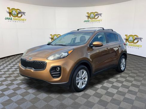 Used 2017 Kia Sportage LX w/ LX Popular Package AWD/4WD image 3