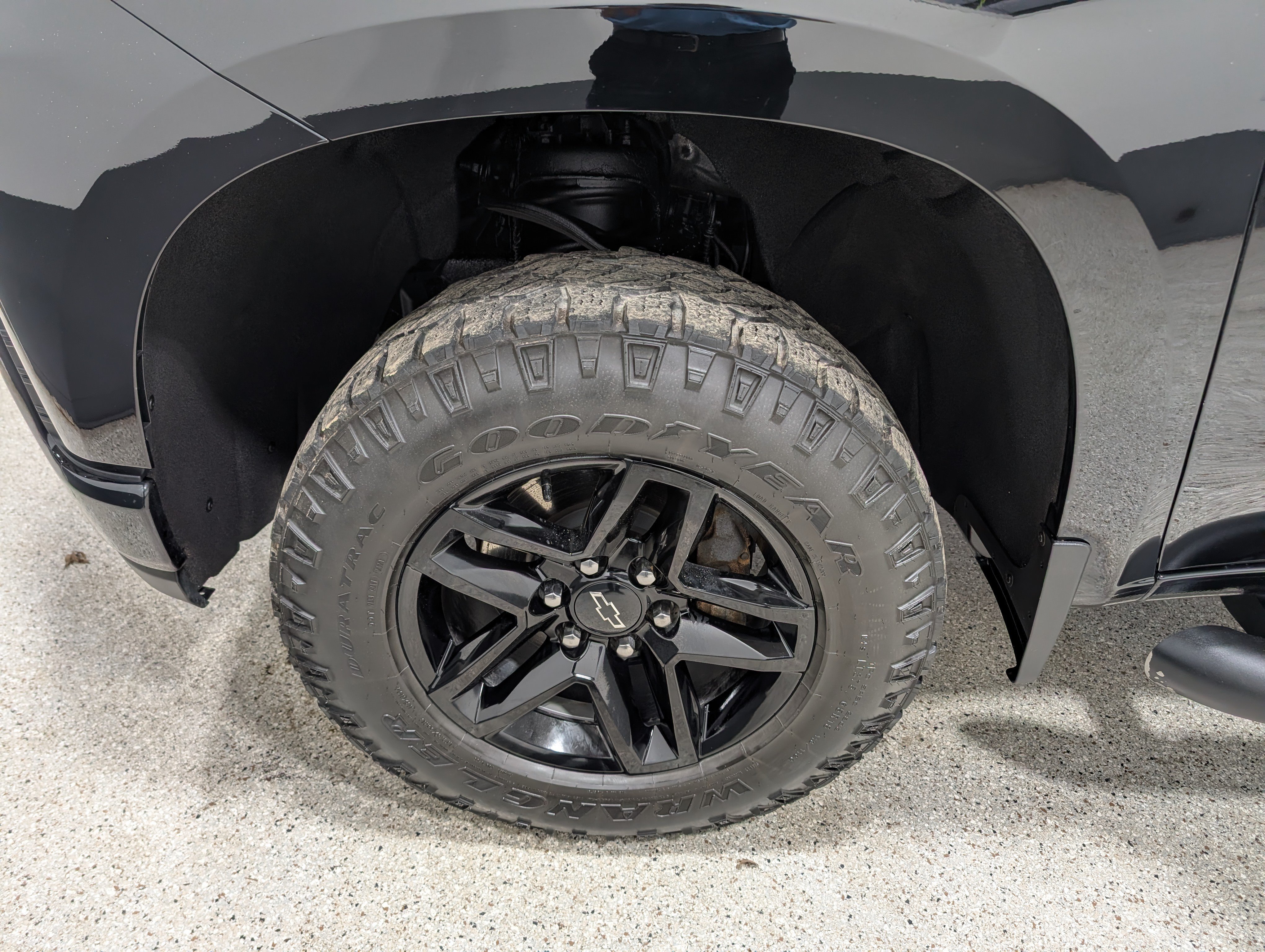 Used 2020 Chevrolet Silverado 1500 Custom Trail Boss w/ Custom Convenience Package AWD/4WD image 11