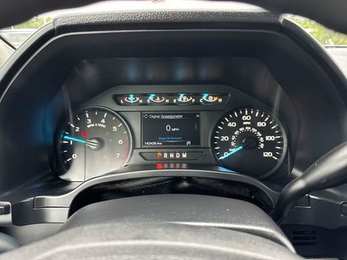 Used 2018 Ford F150 XL w/ Equipment Group 101A Mid AWD/4WD image 11