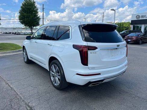 Used 2024 Cadillac XT6 Premium Luxury w/ LPO, Floor Liner Package AWD/4WD image 8