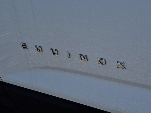 Used 2026 Chevrolet Equinox LT w/ Convenience Package II AWD/4WD image 29