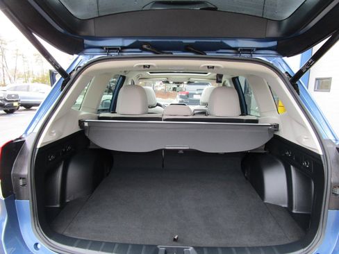 Used 2023 Subaru Forester Premium image 17