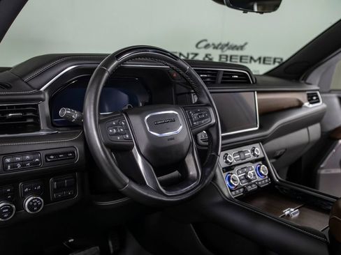 Used 2024 GMC Yukon XL Denali Ultimate w/ LPO, Floor Liner Package AWD/4WD image 25