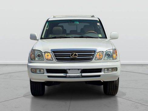 Used 2004 Lexus LX 470 4WD image 2