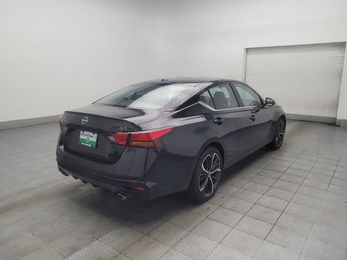 Used 2025 Nissan Altima 2.5 SR FWD image 9