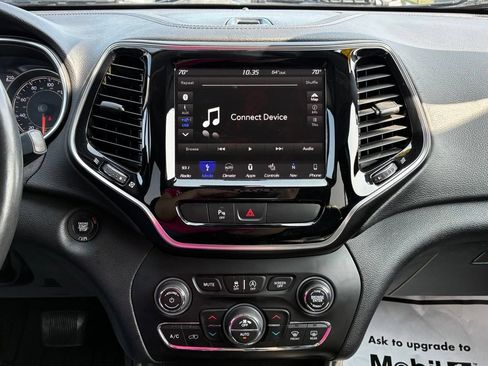 Used 2019 Jeep Cherokee Limited w/ Trailer Tow Group AWD/4WD image 20